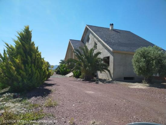 Chalet en construcción en la zona de Cazalla - MURCIA