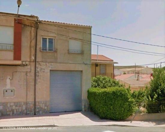 Casa en Pedanías altas con Patio - MURCIA