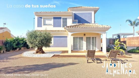 Chalet de 3 dormitorios en urbanización en Purias - MURCIA