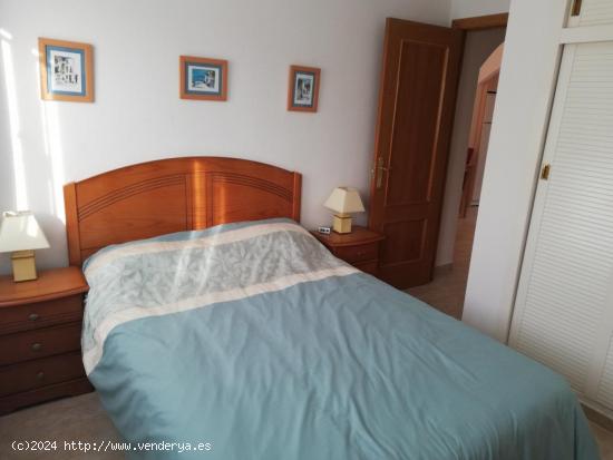 Apartamento en planta baja con 2 dormitorios y gran terraza en Los Collados - MURCIA