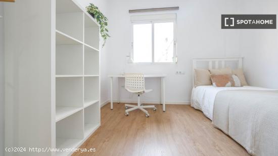 Habitación en piso compartido en valència - VALENCIA