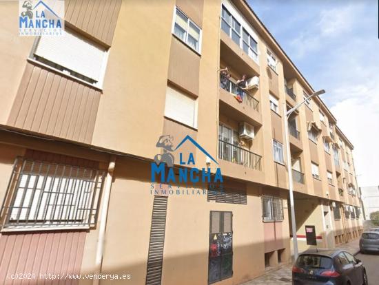 REF: C277 INMOBILIARIA LA MANCHA VENDE PLAZA DE GARAJE ZONA PARQUE LINEAL/PUENTE DE MADERA - ALBACET