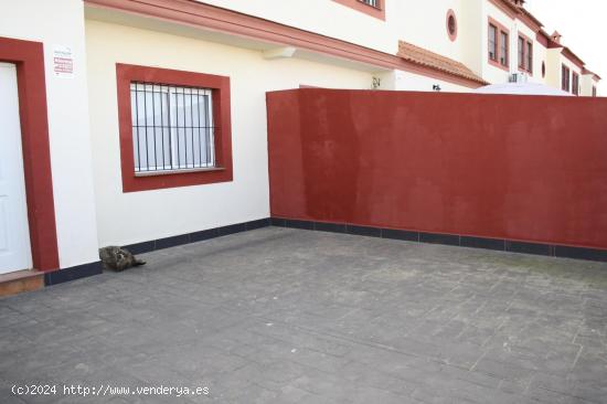 Magnifica casa en venta en Carrión de los Céspedes - SEVILLA