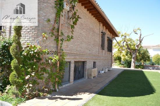 EXCLUSIVO CHALET UNA PLANTA CON 2300M2 DE PARCELA - GRANADA