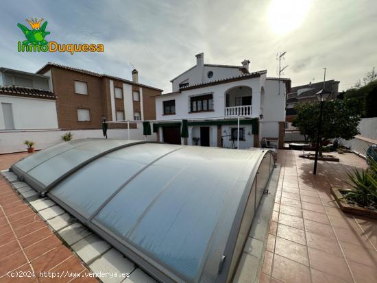  Maravilloso chalet en Los Altos de La Zubia - GRANADA 