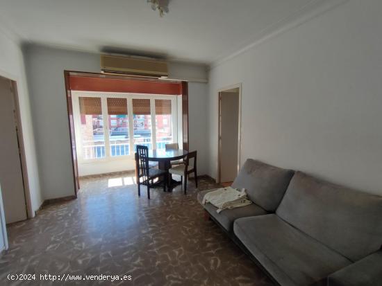 PISO EN VENTA - BARCELONA