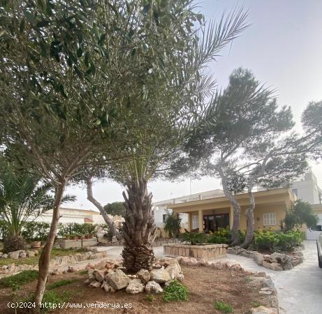 Espaciosa Casa Indipendiente con Jardin a COLONIA DE SANT JORDI - BALEARES