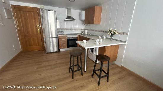 Apartamento reformado con garaje y trastero, listo para entrar a vivir en la zona Lidl, Águilas - M