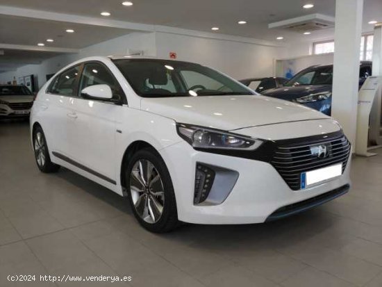 Hyundai Ioniq HEV ( 1.6 GDI Tecno )  - Madrid