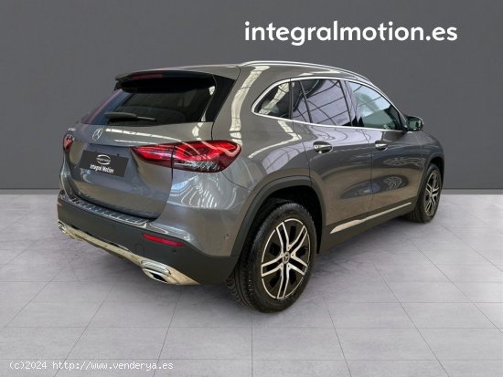 Mercedes GLA GLA 200 D - Sada