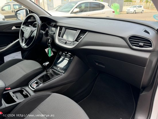 Opel Grandland X 1.2 Turbo Selective - Alzira