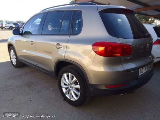 Volkswagen Tiguan 2.0 TDI 110 CV. de 2013 con 279.000 Km por 10.900 EUR. en Murcia