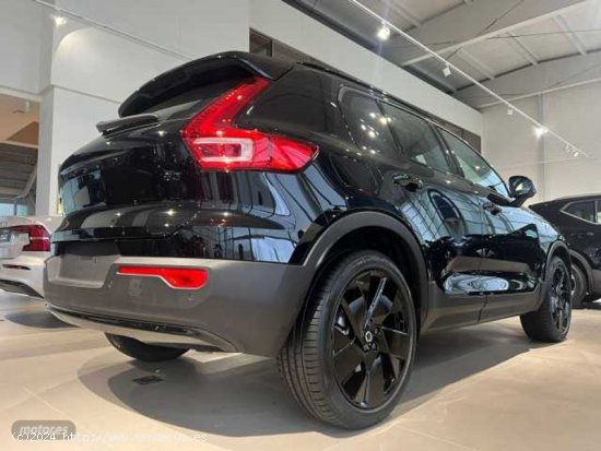 Volvo XC40 XC40 Black Edition Plus, B3 Mild hybrid, Gasolina de 2024 con 1 Km por 42.500 EUR. en Gui