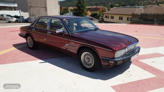 Jaguar XJ6 4.0 Vanden Plas Majestic de 1990 con 136.614 Km por 11.900 EUR. en Madrid