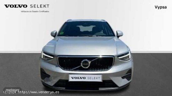 Volvo XC40 1.5 T2 CORE AUTO 129 5P de 2022 con 4.959 Km por 34.900 EUR. en Malaga