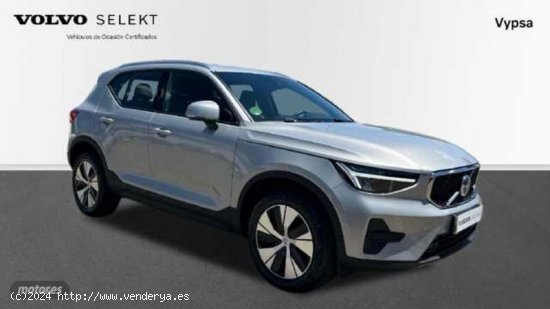 Volvo XC40 1.5 T2 CORE AUTO 129 5P de 2022 con 4.959 Km por 34.900 EUR. en Malaga