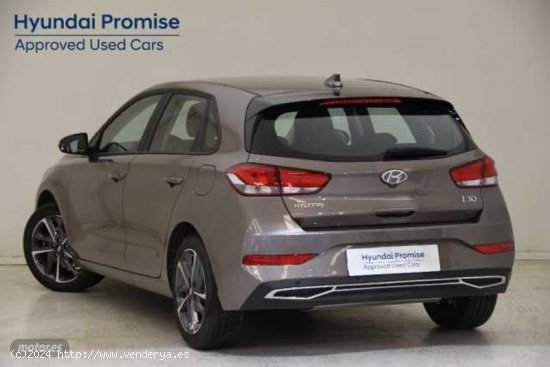 Hyundai i30 1.5 DPI Klass SLX 110 de 2023 con 8.669 Km por 19.300 EUR. en Pontevedra