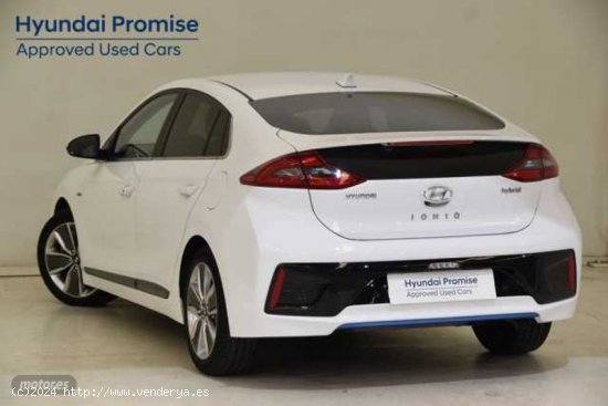 Hyundai Ioniq 1.6 GDI Tecno de 2019 con 35.602 Km por 20.490 EUR. en Sevilla