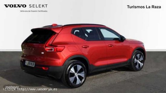 Volvo XC40 TODOTERRENO 1.5 T4 PHEV RECHARGE PLUS DARK DCT 211CV 5P de 2023 con 22.466 Km por 38.600 