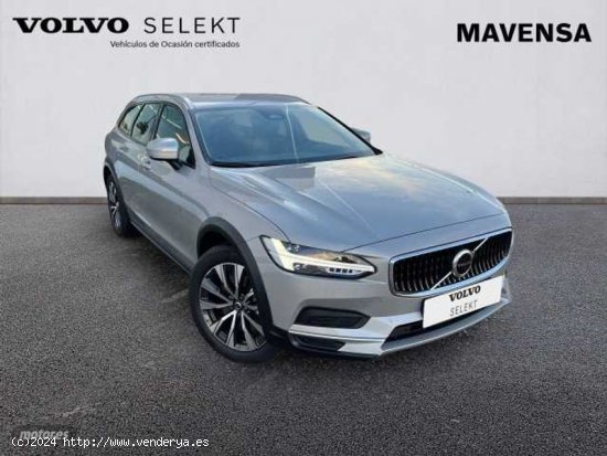 Volvo V 90 V90 Cross Country Core, B4 AWD (diesel), Diesel de 2023 con 189 Km por 59.500 EUR. en Bad