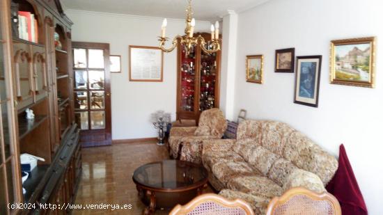 PISO EN VENTA ZONA CENTRO 4 DORMITORIOS, 2 BAÑOS Y GARAJE - ZAMORA