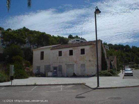 Terreno urbano - solar de más de 2004 m2 en el casco urbano de Alzira - VALENCIA