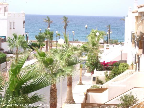  BONITO PISO EN BALANEGRA A UNOS METROS DE LA PLAYA - ALMERIA 