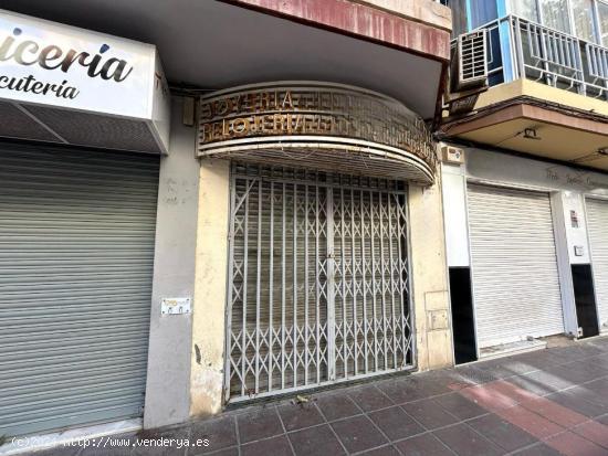 Local comercial a la venta en la zona de Altamira. - ALMERIA