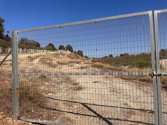 Inmejorable ubicación de terreno con vistas en avda Rio Segura - MURCIA