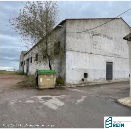 SOLAR DE 1652 M2 EN LA CALLE TAHONA VIEJA, ALAMEDA DE LA SAGRA, TOLEDO - TOLEDO