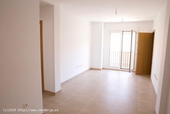 Apartamento con vistas laterales - MURCIA