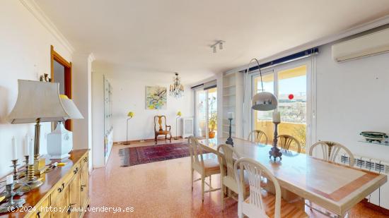 Amplio piso en venta con vistas al mar y terrazas cerca de Porto Pi, Palma - BALEARES