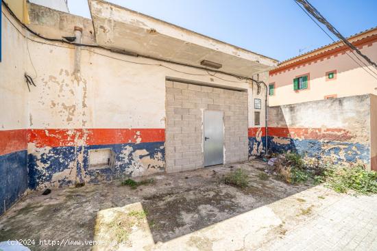 Nave industrial de 227m2  en Coll D'en Rabassa - BALEARES