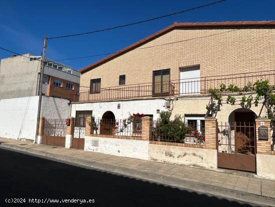 Casa con patio en Corella - NAVARRA