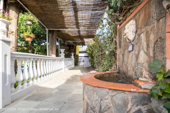 Vendemos un trocito de paraíso a 10 min de Granada. Cortijo tipo Villa entre Ogíjares y Gójar. - 