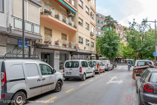 OPORTUNIDAD LOCAL EN EL CENTRO - GRANADA