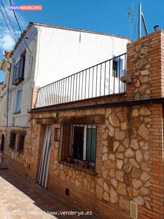  Se vende casa con jardin en Vera de Moncayo - ZARAGOZA 