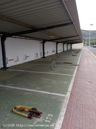 PARKING EXTERIOR COLOMERAS - CASTELLON