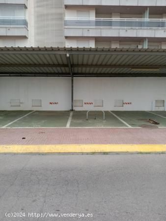 PARKING EXTERIOR COLOMERAS - CASTELLON