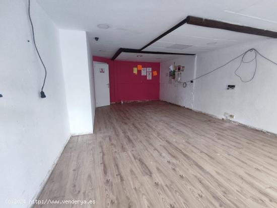  LOCAL COMERCIAL CÉNTRICO DE 60 m2 CON ASEO Y ALMACEN UBICADO JUNTO A LOS JUZGADOS ALCÁZAR - CIUDAD 