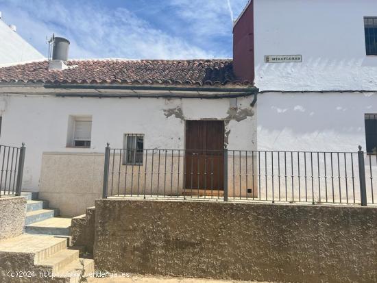  Venta de Adosado en Constantina - SEVILLA 