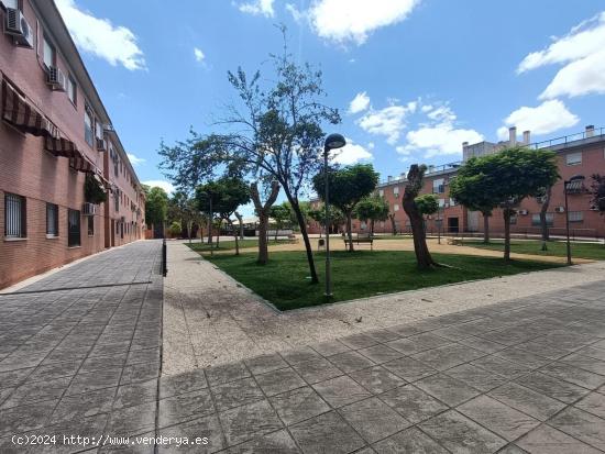 Venta de piso en el Polígono Guadalquivir de Córdoba - CORDOBA