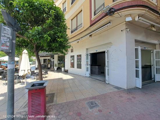 LOCAL COMERCIAL EN PLANTA BAJA SITUADO EN PLENO CENTRO - VALENCIA