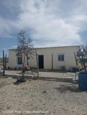  Se Vende en Tabernas - ALMERIA 