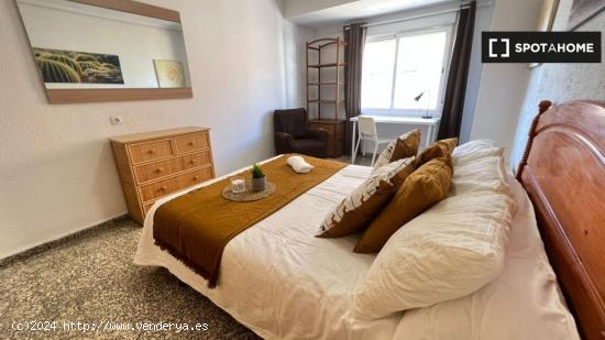 Habitación en piso compartido en valència - VALENCIA