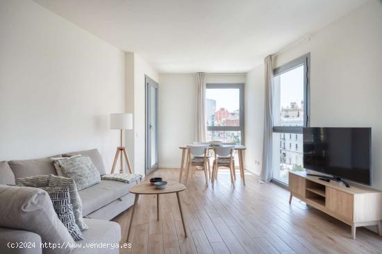 Apartamento entero de 2 dormitorios en Barcelona. - BARCELONA