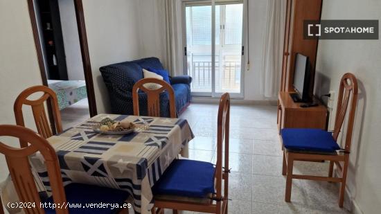 Espectacular apartamento de 3 habitaciones en Tavernes Blanques - VALENCIA