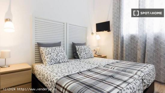 Apartamento de 2 dormitorios en alquiler en L'Eixample - BARCELONA