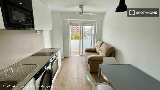 Apartamento entero de 1 dormitorio en Valencia - VALENCIA