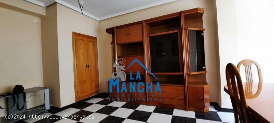 INMOBILIARIA  LA MANCHA VENDE PISO EN ZONA FRANCISCANOS. - ALBACETE